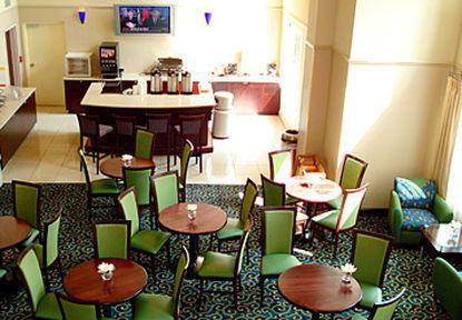 Springhill Lauderdale Airport 3*